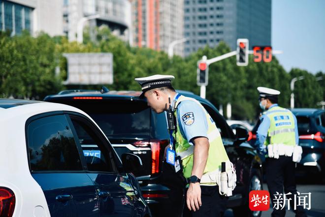 熊猫体育官方网站球迷散场时间再创记录26分钟60633人丝滑离场！(图2)