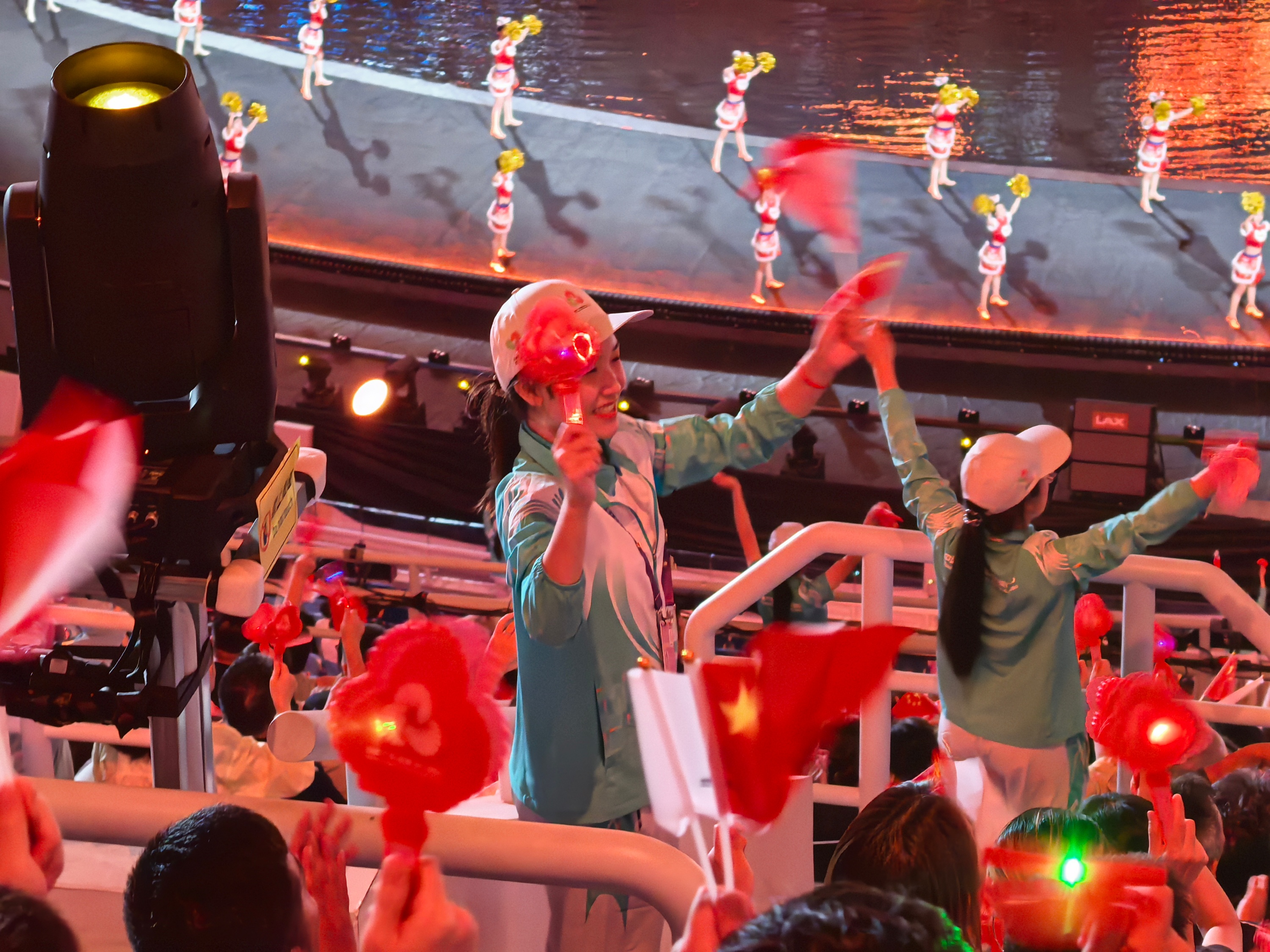 熊猫体育赛事合作第十五届全运会幕后“守护者”：以匠心铸盛会以坚守护荣光(图3)