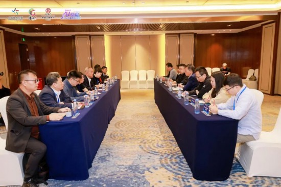 2025中国（广西）—东盟“人工智能+体育”应用场景大赛颁奖典礼举行熊猫体育(图2)