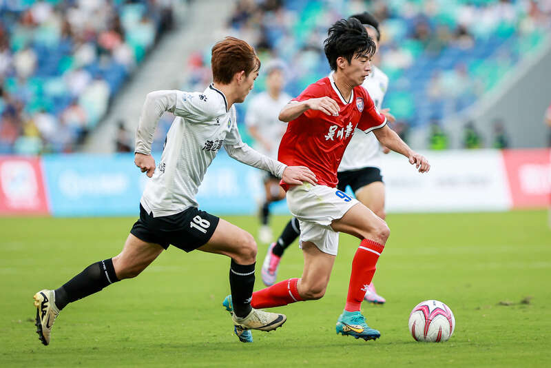 25万球迷“看球观海”2025广东足球超级联赛正赛在广州南沙开赛(图1)