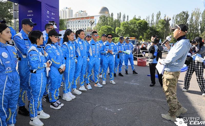 CEVR场地竞速赛紧张刺激量产车参赛展现极致性能(图6)