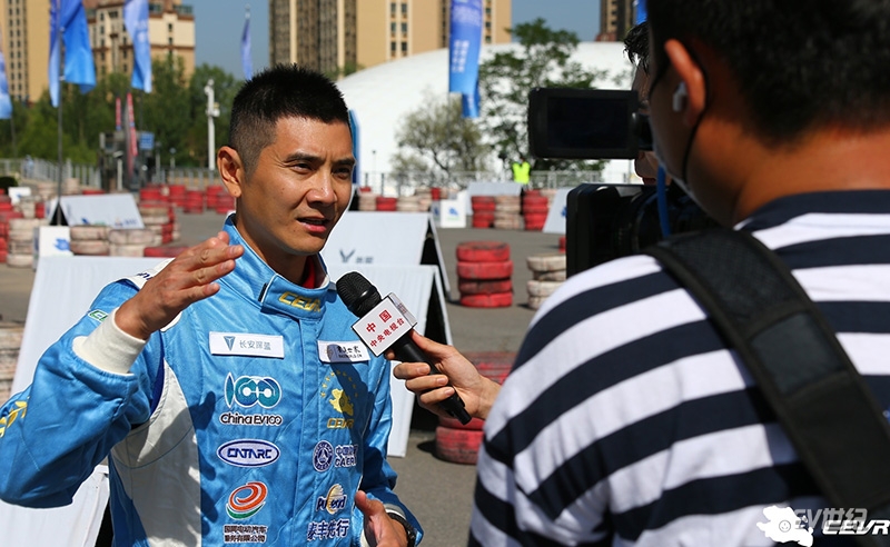 CEVR场地竞速赛紧张刺激量产车参赛展现极致性能(图9)