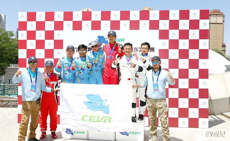 CEVR场地竞速赛紧张刺激量产车参赛展现极致性能(图11)
