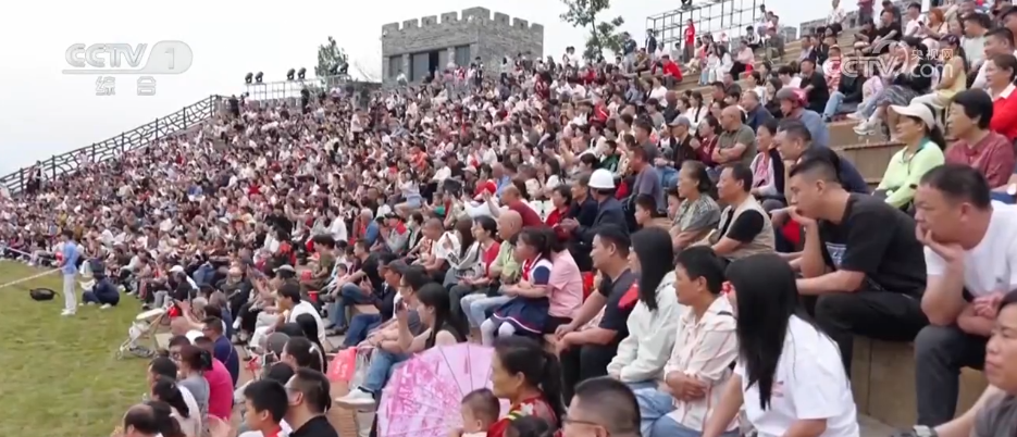 “传统文化+沉浸体验”点燃假日热情多元化文旅场景激发消费热潮(图6)
