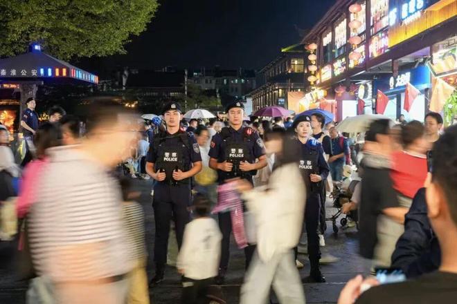 192小时江熊猫体育苏公安守护值拉满！(图2)