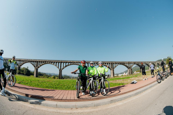 70公里赛道串起“诗与远方”！罗定自行车赛激活“体育+”发展新动能(图4)